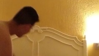 Tragando lechita...véanlo hasta el final