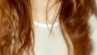 NOS TOCAMOS MUTUAMENTE CON MI AMANTE EN LA CASA MIENTRAS MI MARIDO NO ESTA