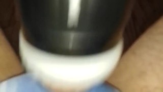Squirting masturbator