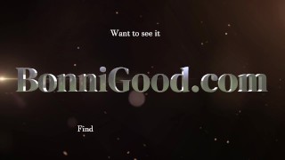 Fembot Enjoys Glitching- Extended Preview