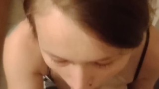 Beautiful Young MILF Gave Me A PERFECT BlowJob And I Filled Her Mouth With Cum 🤤