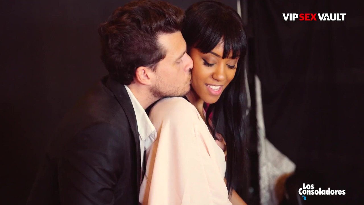 Horny Client Noe Milk Has Her Tight Pussy Stretched By Two Studs - VIP SEX VAULT