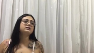 Naughty college girls film themselves horny