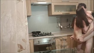 Трахнул сучку после душа