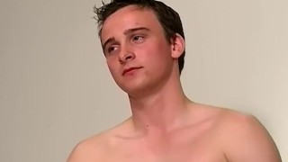 British amateur Andrew masturbates solo and cums on himself