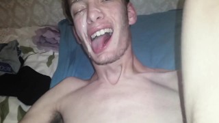 THROWBACK VIDEO TO WHEN I UNLOADED A MASSIVE FOUNTAIN OF CUM ONTO MY FACE THAT WAS DRIPPING DOWN