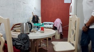 Ni enfermero ni empleado, Raba Erre: un soltero deslechado...