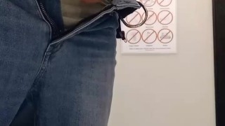 Asian boy nagjajakol in public c.r muntik na mahuli