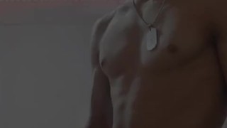 Me corro y hago un río de leche