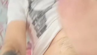 Jerk Off Con Grossa Bestia Di Questo Ragazzo Dotato Ed Eccitato