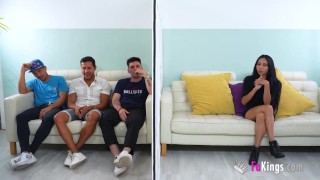 Sole Vargas and 3 latin dudes in an amazing GANGBANG!!