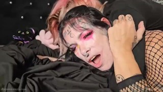 TRANS CLOWN GIRL FUCKED IN THE ASS