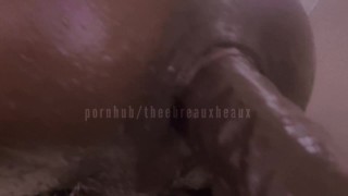 TIGHT CHOCOLATE BOOTY CREAMING ON BIG DICK