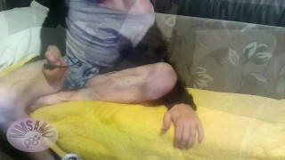 my webcam session turns into a long handjob till an intens moaning cumshot at the end