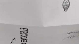 GAUCHITA argentina Cumpliendo con el deber ciudadano