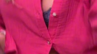 Milf Brandi Love reviews Sex Toy