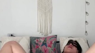 😈Doble penetración con mi juguetito 🥵