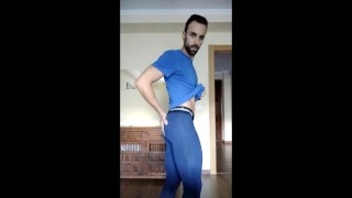 HOT guy 🥵 JERKING OFF 🍆 and showin OPEN ASS 🍑