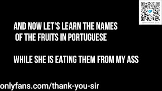 Black slut eats candies and fruits from ass and enjoy it. Bunda doce ( Candy ass).