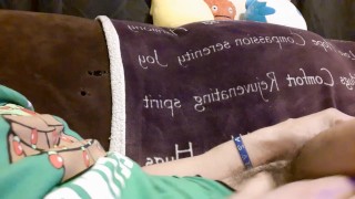 Vibrating sounding toy first time