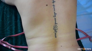 ESTUDIANTE ME FOLLA EL CULO DESPUES DE DARME UN MASAJE.