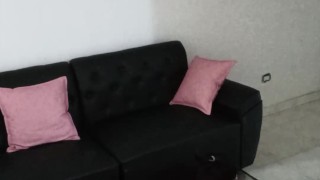 We have so much desire that we fuck in the motel reception in scissoring