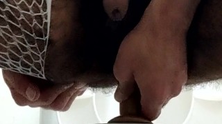 Estrenando mini consolador