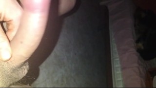 Solo , masturbándome , en , casa .