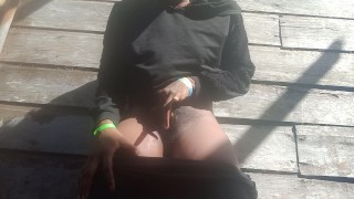 AMATEUR EBONY PEE WHILE WIFE CHEAT HUSBAND LAWN YARD OUTDOOR