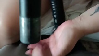 I like to toy with a man and use my vacuum cleaner on his dick