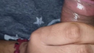 Me vine y me la siguió mamando