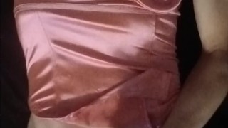 Sissy in pink cums-onlyfans briiiroze