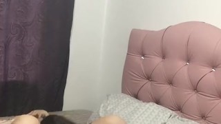 Romantic lesbian sex between Latin girls