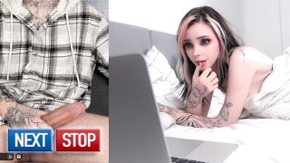 Bumped into her stepbrother in a video chat room and cum on him (Episode 1) - pinkloving 💖