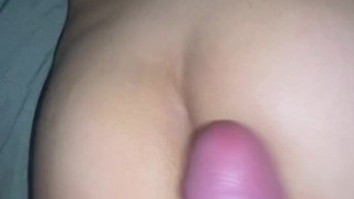 Mi novia me hace terminar en ella.