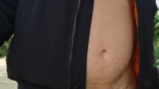 NAKED OUTDOOR PEEING