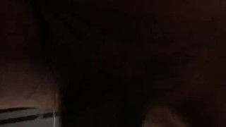 Le dilató la panocha a mi amiga flaca mientras ella graba como la penetro