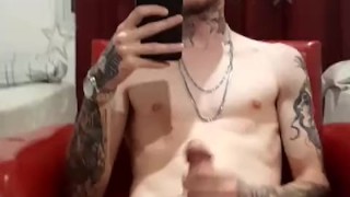 LA PRIMA DE MI AMIGO ME PIDE QUE ME TOQUE PARA ELLA