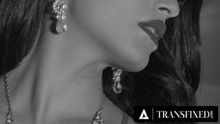 TRANSFIXED - Model Zariah Aura Rough Fucks Doggystyle PAWG Photographer Tommy King & Cums On Her Ass