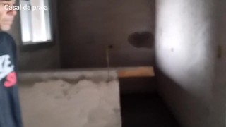 TRANSOU COM A PEDREIRO NO MEIO DA OBRA