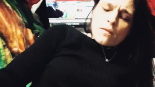STUNNING MILF GODDESS TOYING HER TIGHT PUSSY WHILE HER FEET HOLDS MY VEINY COCK