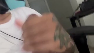 A Gamer starts playing with his bick dick 🍆