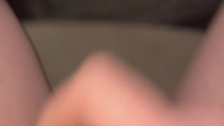 Quick car masturbation with moaning