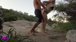 SAN MARCOS SIERRAS. CORDOBA. ME COJO A RUBIA Y ME CHUPA LA PIJA EN EL RIO