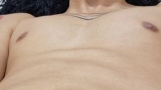 Me corro al masturbarme y muestro mi rico semen