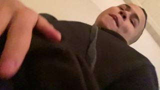 Latino Colombianbebi mostrando su culito pomposo 🍑🤭