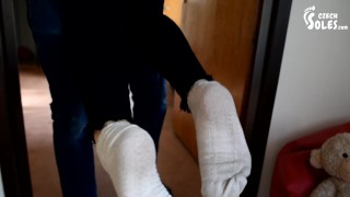 Girl workout feet and socks smelling (foot smelling, foot worship, small feet, naughty feet, soles)