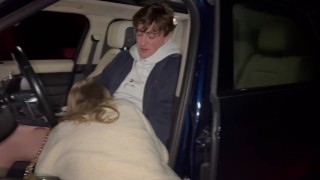 Mi scopo una bionda russa in un castello abbandonato per una sveltina