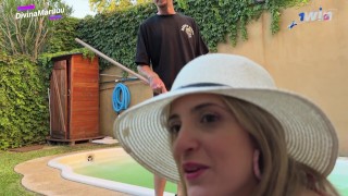 Dos Hermosas Argentinas hacen un Trio con el chico que limpia la piscina - Ft Silver Ft Noin Thomas