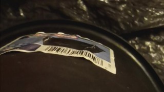 Wet hole destroyed by dildo